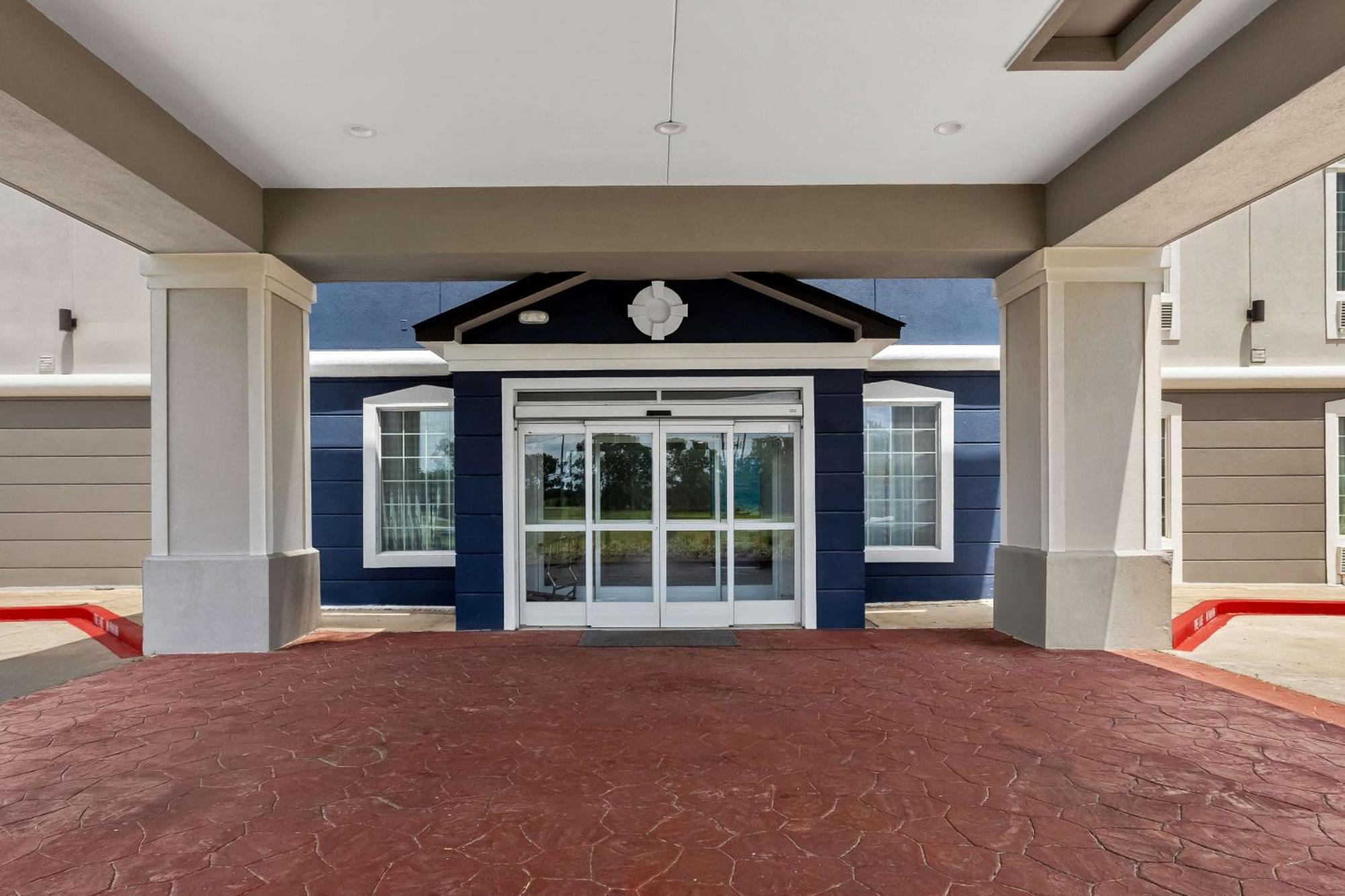 Sonesta Essential La Porte Exterior photo